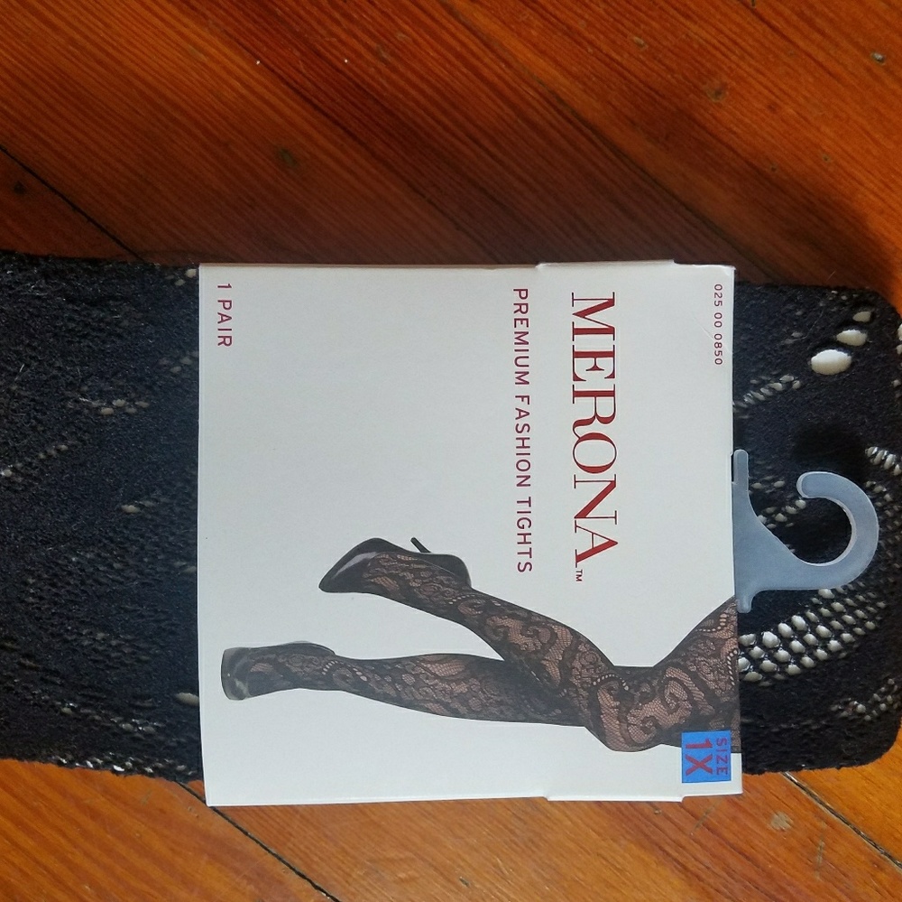 Black Pattern Tights NWT